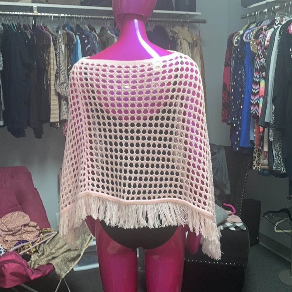 XIIX Collection Knitted Shawl - Picture 4 of 7